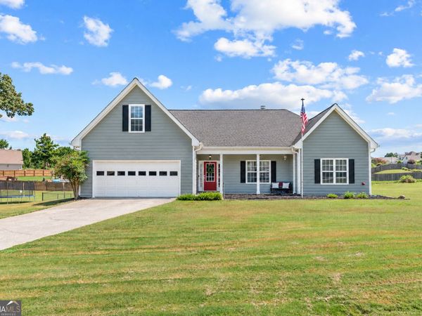 134 Olde Wick Trail, Hoschton, GA 30548