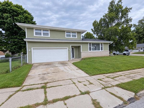 1014 Washington AVENUE, Sheboygan, WI 53081