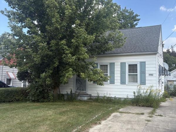 990 Averill Ave, Mansfield, OH 44906