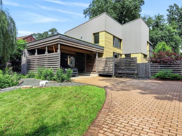 4737 Puffer Road , Downers Grove, IL 60515
