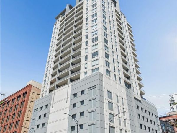 330 W Grand Avenue , Unit 1707, Chicago, IL 60654