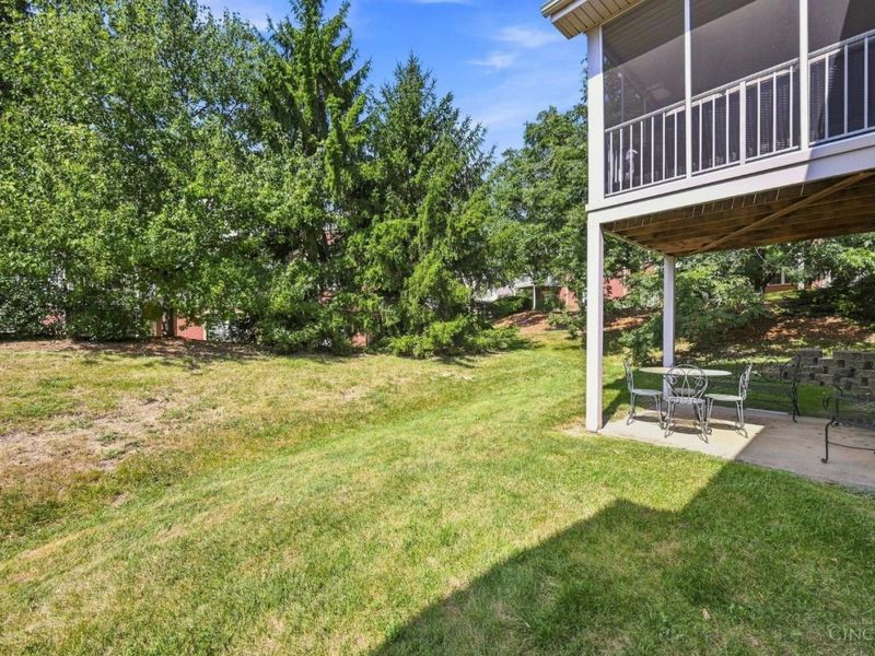 8077 Savannah Court, Colerain Township, OH 45247 Photo 34