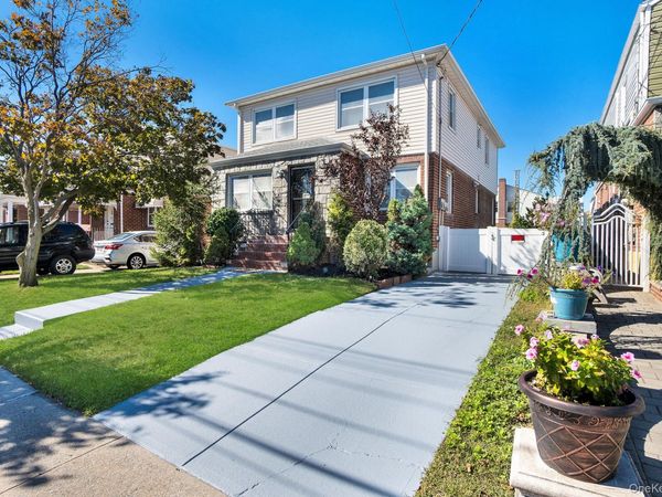 149-34 Lefferts Boulevard , South Ozone Park, NY 11420