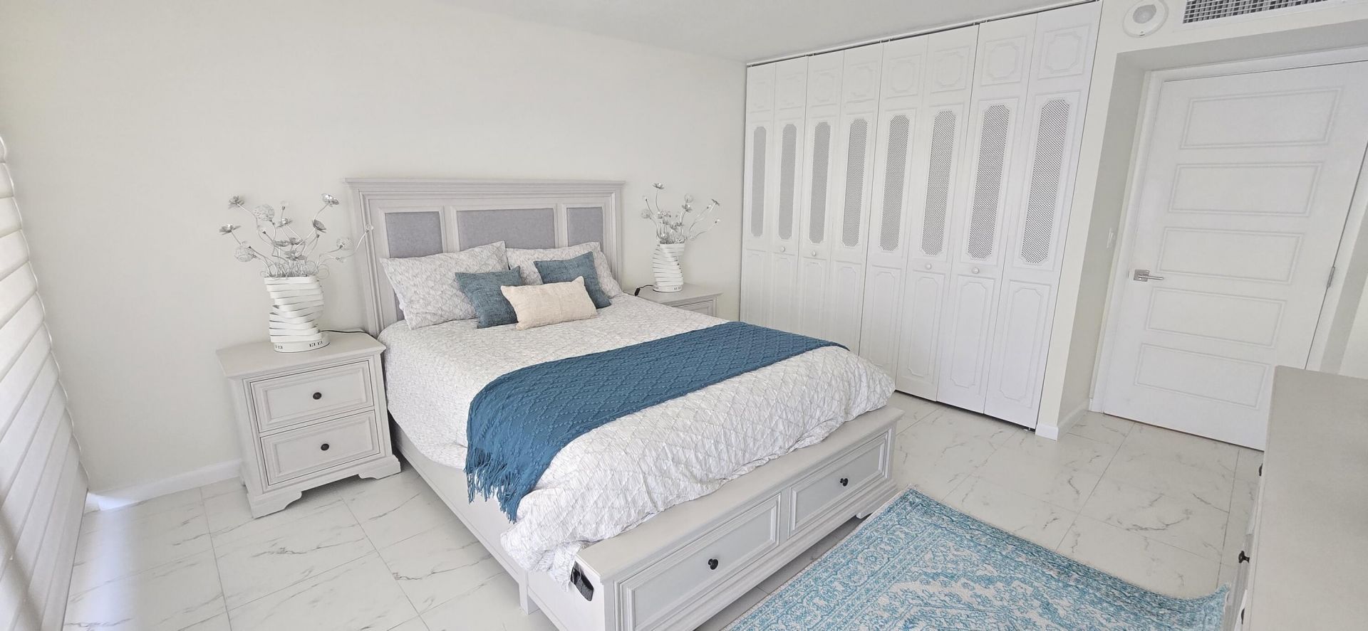 5200 N Flagler Drive, Unit 2102, West Palm Beach, FL 33407 Photo