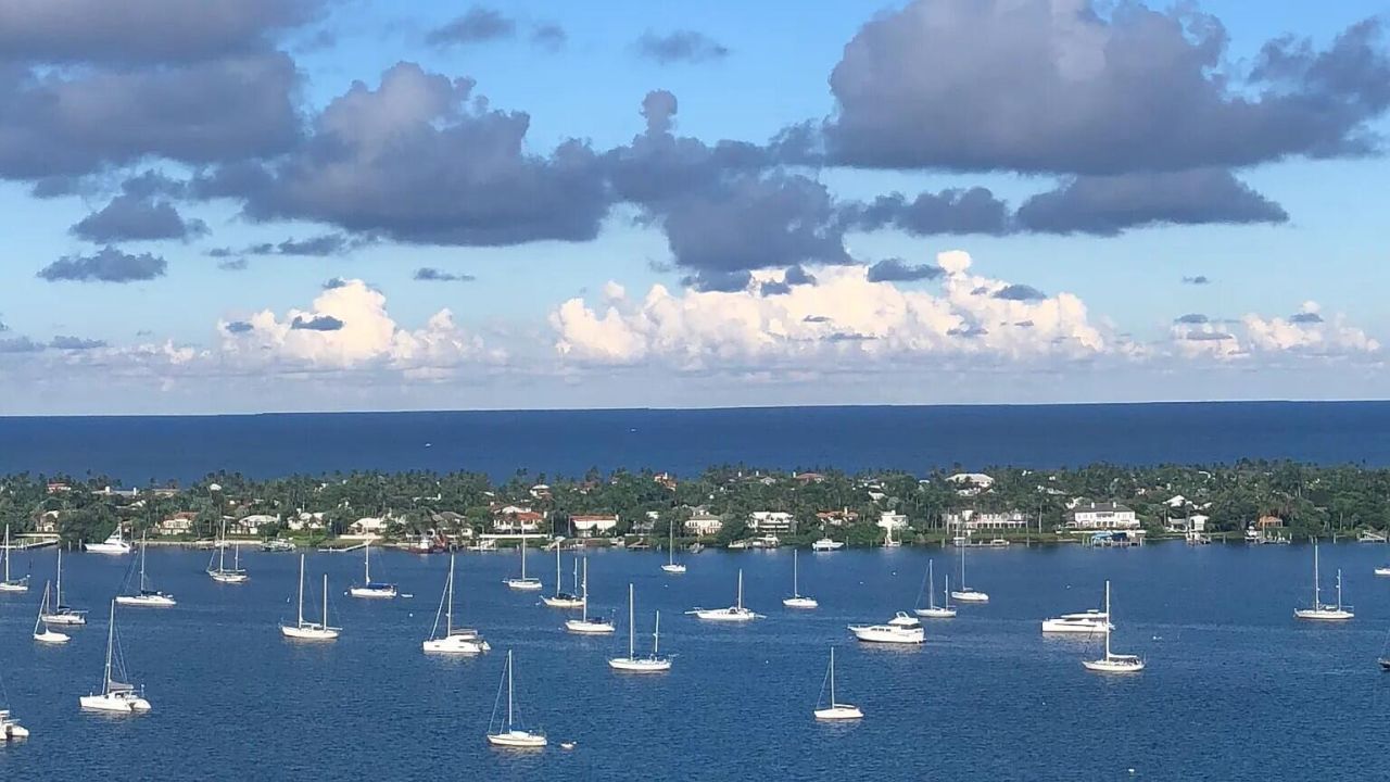 5200 N Flagler Drive, Unit 2102, West Palm Beach, FL 33407 Photo