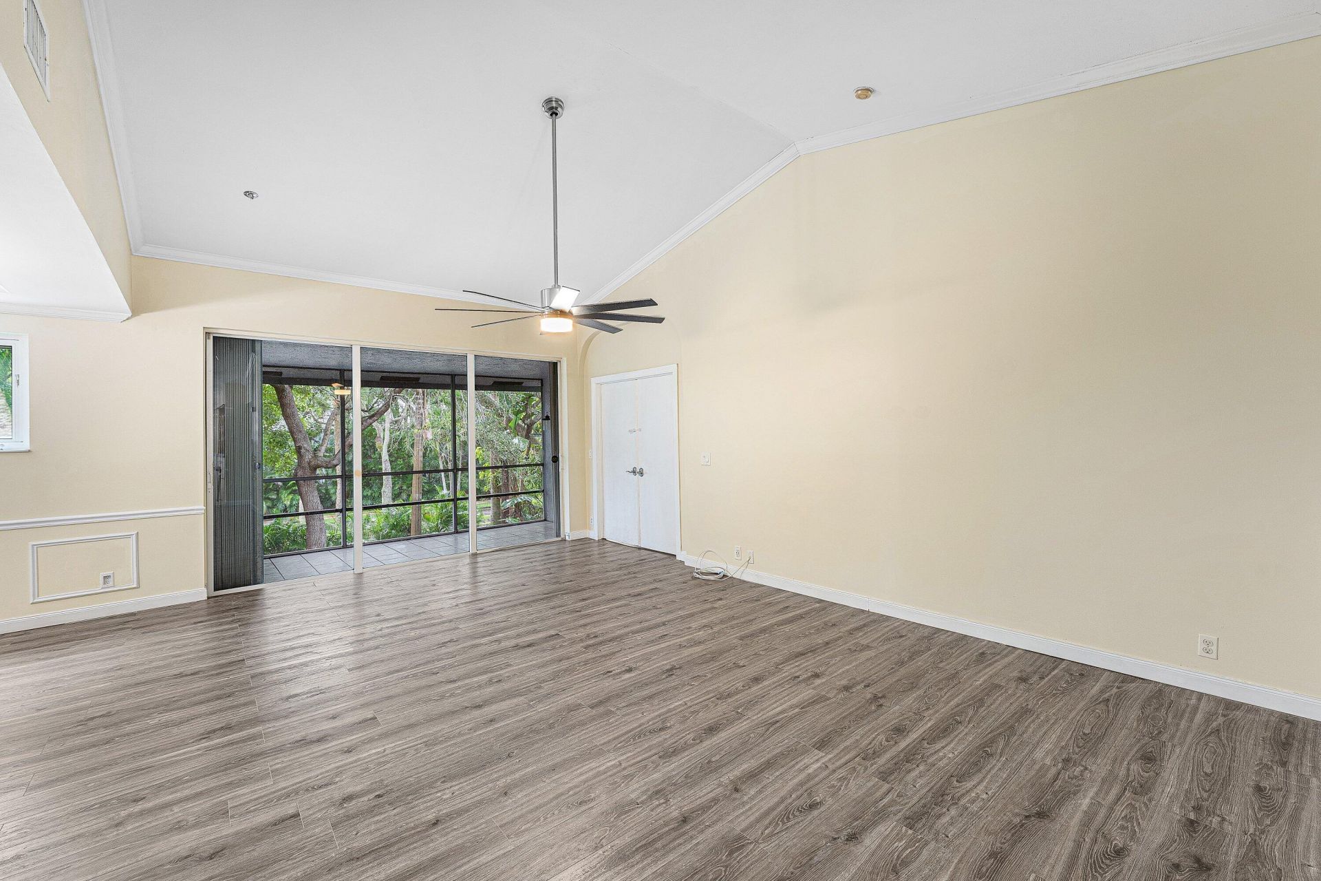 9818 Nickels Boulevard, Unit 1105, Boynton Beach, FL 33436 Photo