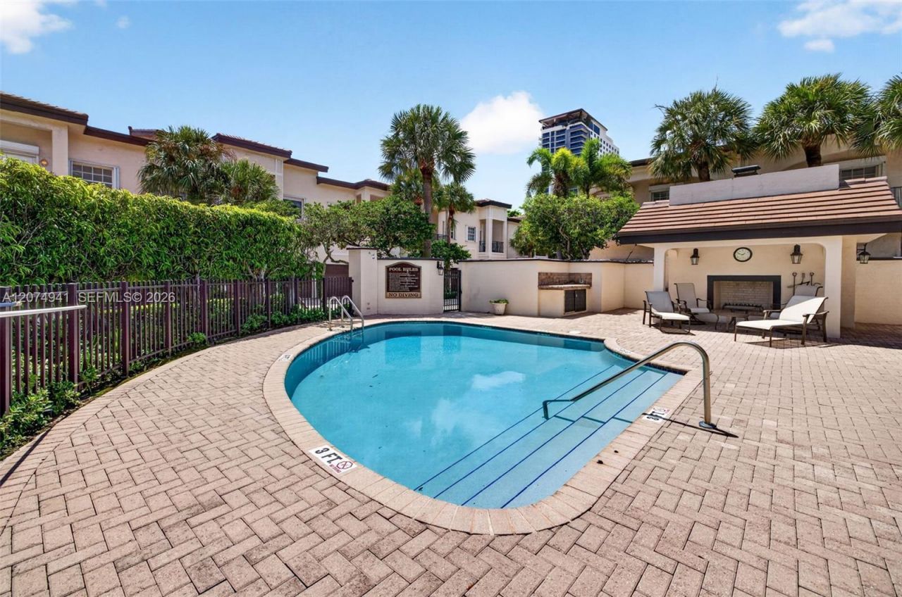 362 NE 7th Ave, Fort Lauderdale, FL 33301 Photo