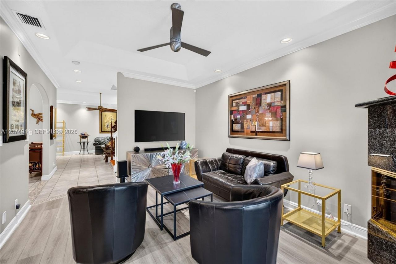 362 NE 7th Ave, Fort Lauderdale, FL 33301 Photo