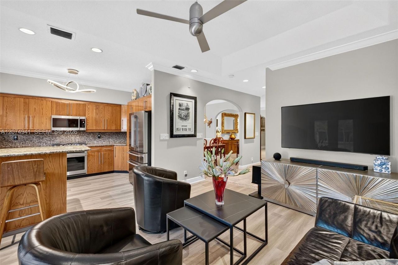 362 NE 7th Ave, Fort Lauderdale, FL 33301 Photo
