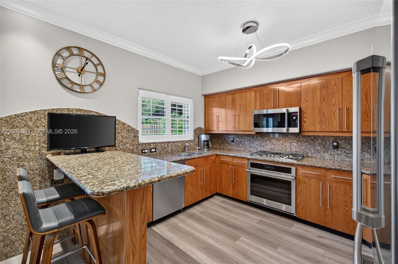362 NE 7th Ave, Fort Lauderdale, FL 33301 Photo