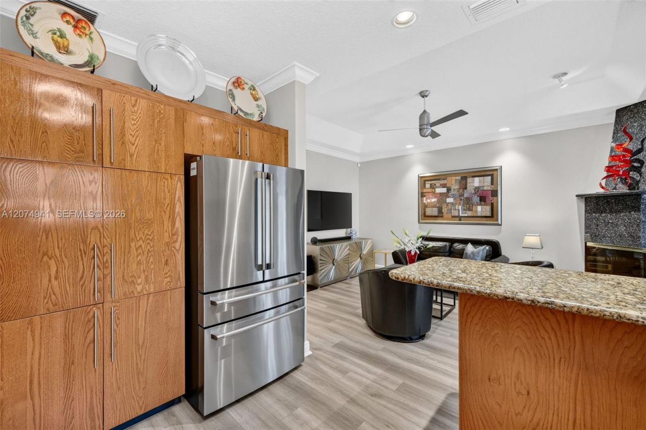 362 NE 7th Ave, Fort Lauderdale, FL 33301 Photo