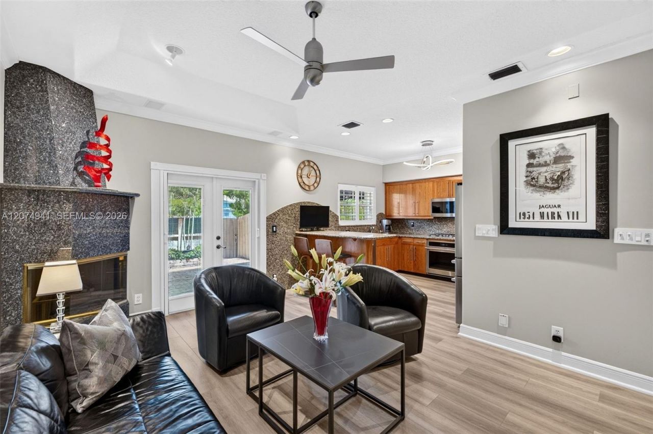 362 NE 7th Ave, Fort Lauderdale, FL 33301 Photo