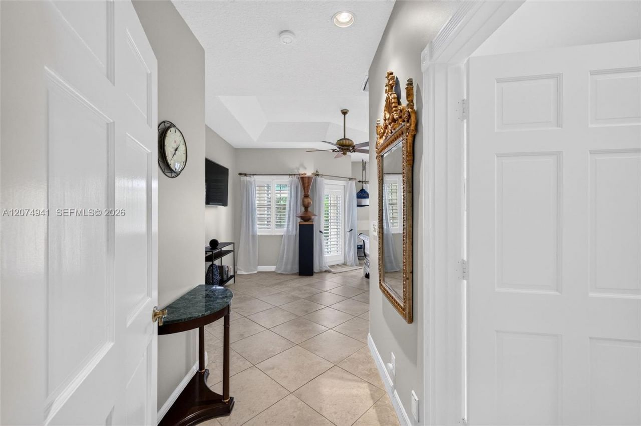 362 NE 7th Ave, Fort Lauderdale, FL 33301 Photo