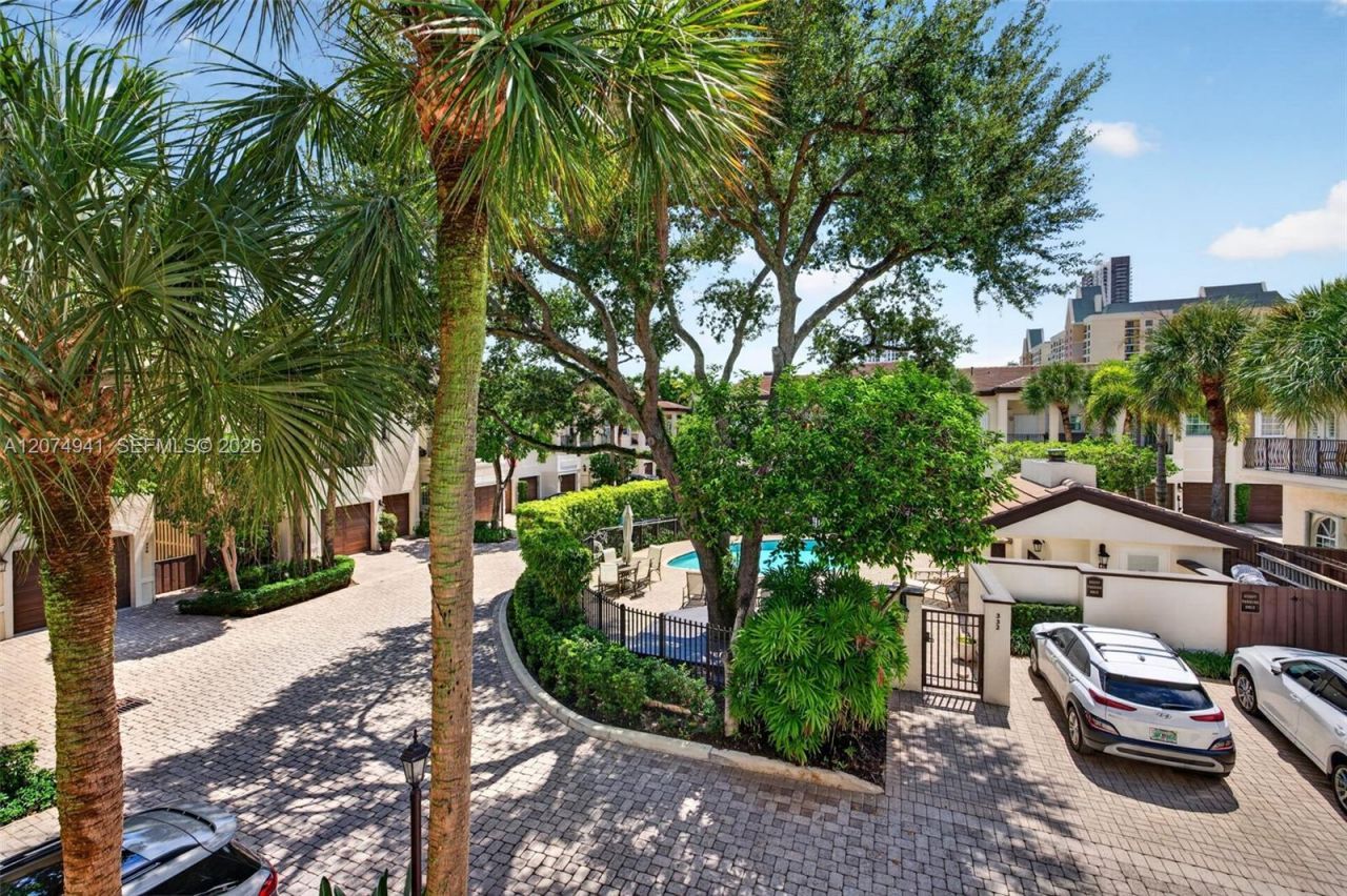 362 NE 7th Ave, Fort Lauderdale, FL 33301 Photo