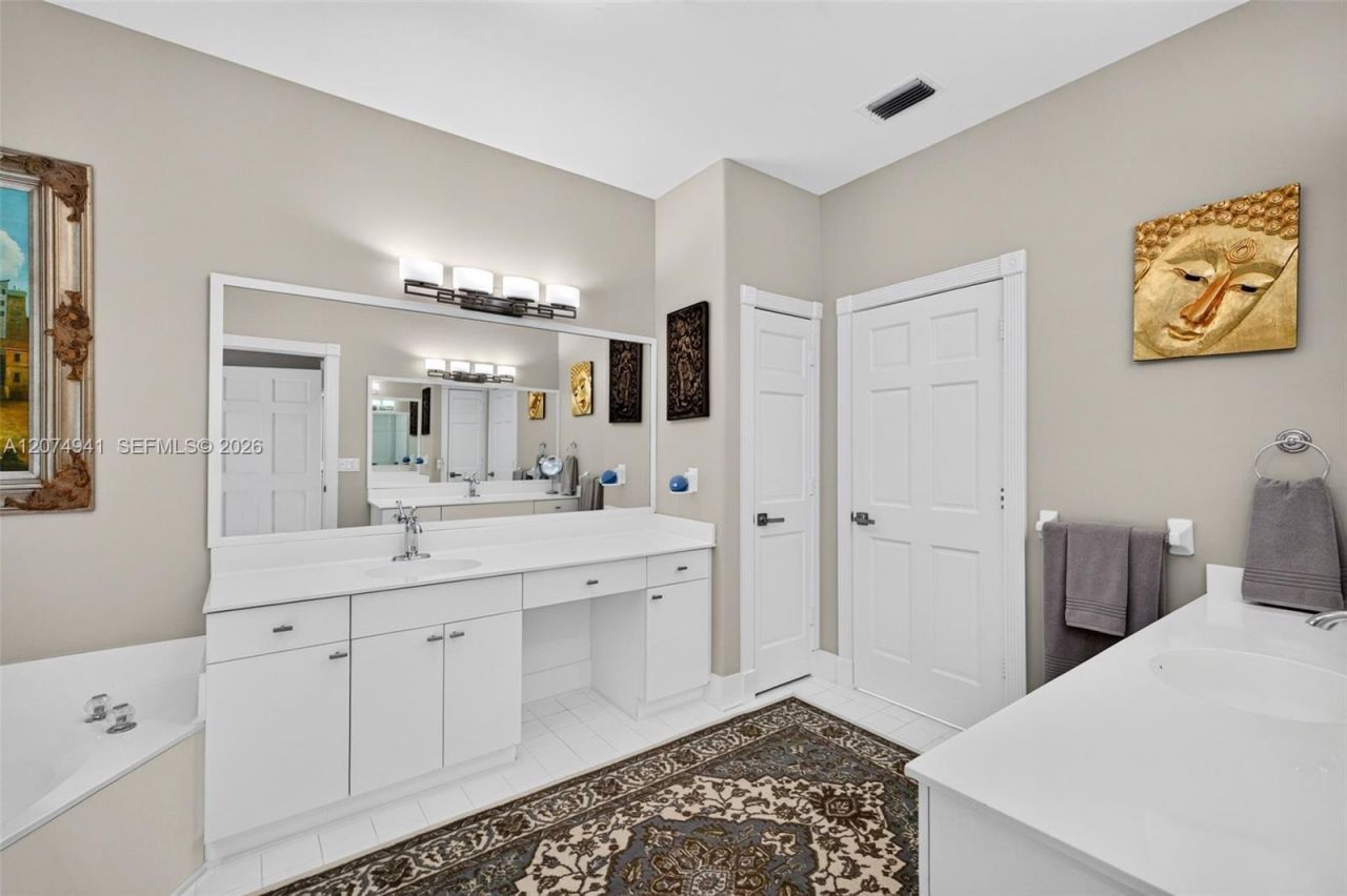 362 NE 7th Ave, Fort Lauderdale, FL 33301 Photo