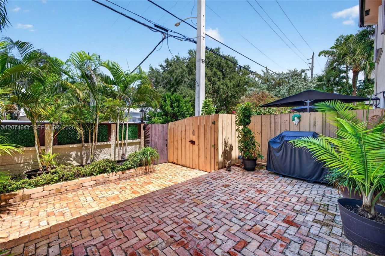 362 NE 7th Ave, Fort Lauderdale, FL 33301 Photo