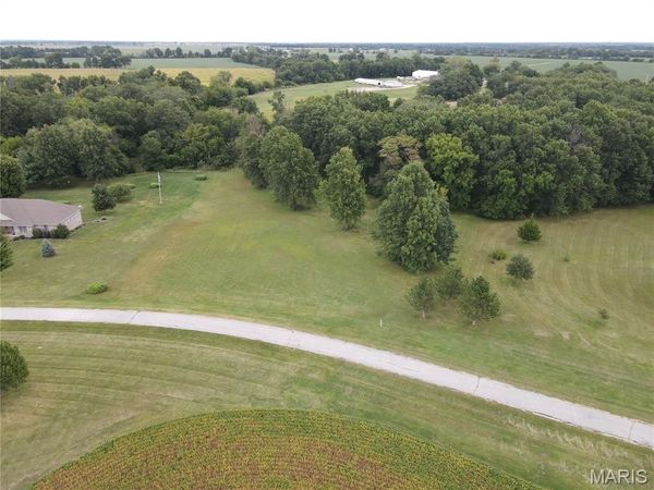 2690 Laredo Drive, Monroe City, MO 63456