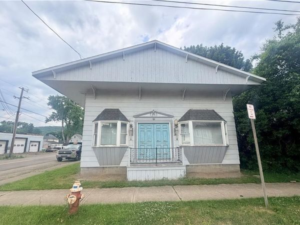 513 E High Street , Painted Post, NY 14870