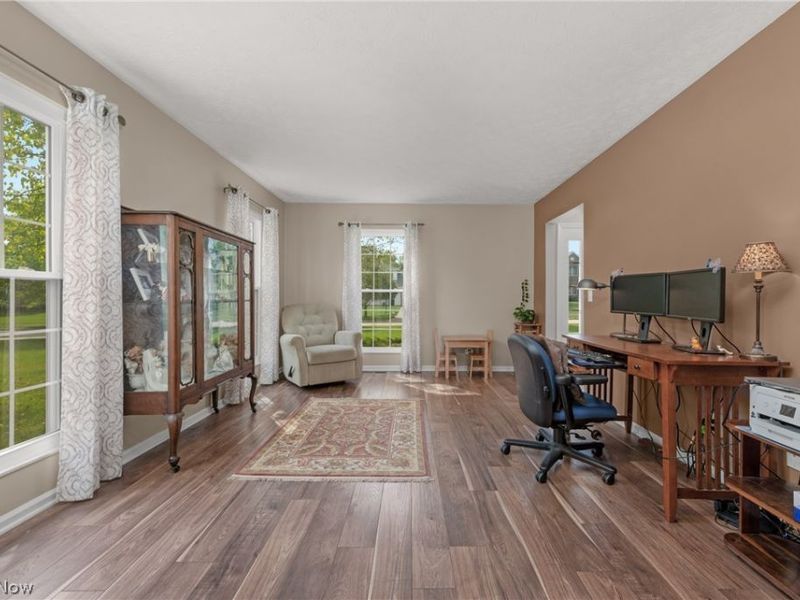 11952 Greyfriars Circle, North Royalton, OH 44133 Photo 16