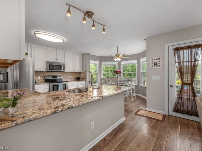 11952 Greyfriars Circle, North Royalton, OH 44133 Photo 20