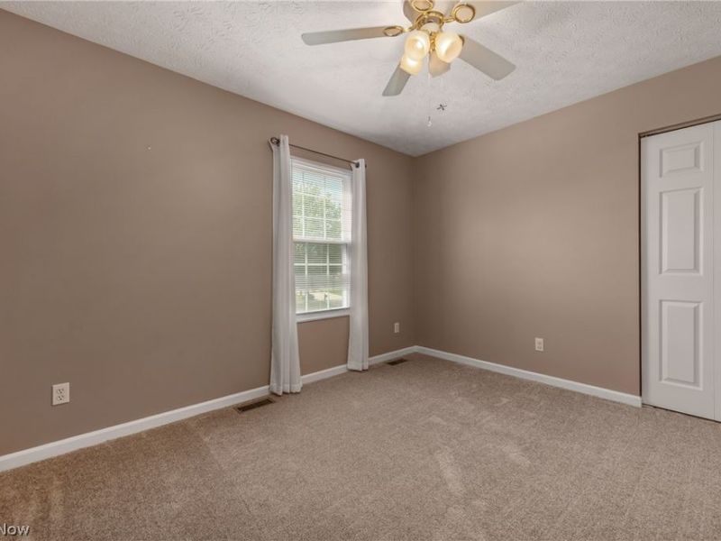 11952 Greyfriars Circle, North Royalton, OH 44133 Photo 32