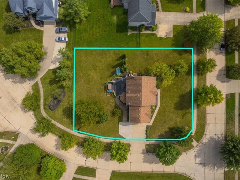 11952 Greyfriars Circle, North Royalton, OH 44133 Photo 46