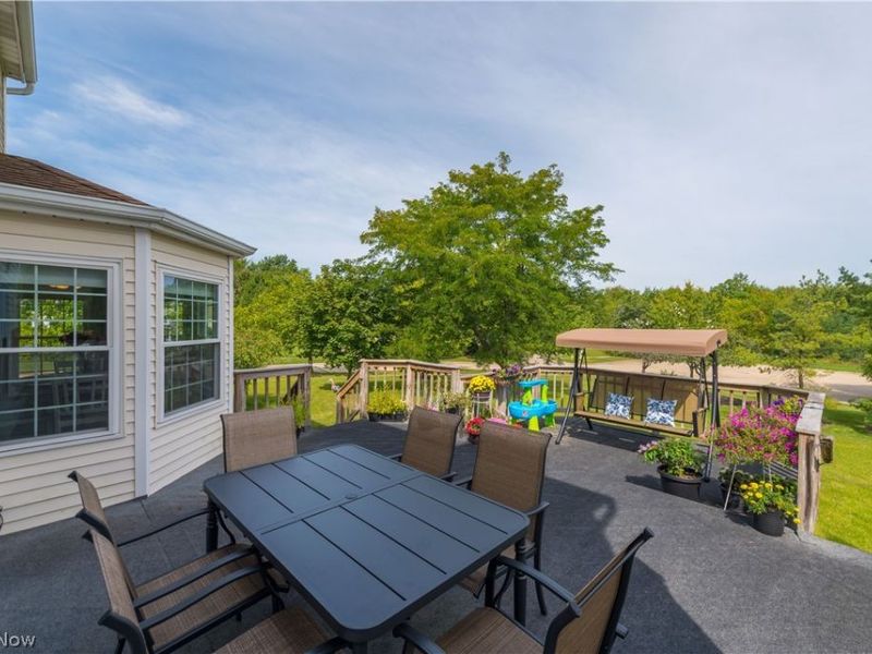 11952 Greyfriars Circle, North Royalton, OH 44133 Photo 8