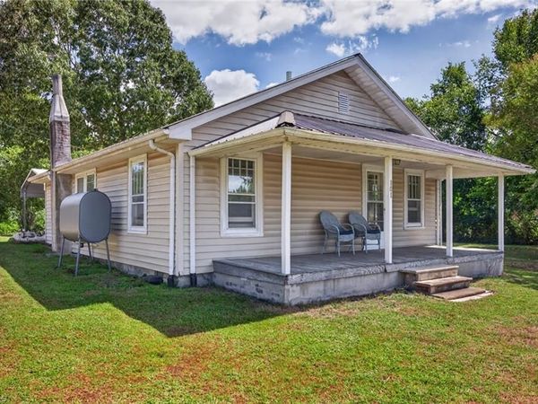 101 Goforth Drive, Thomasville, NC 27360