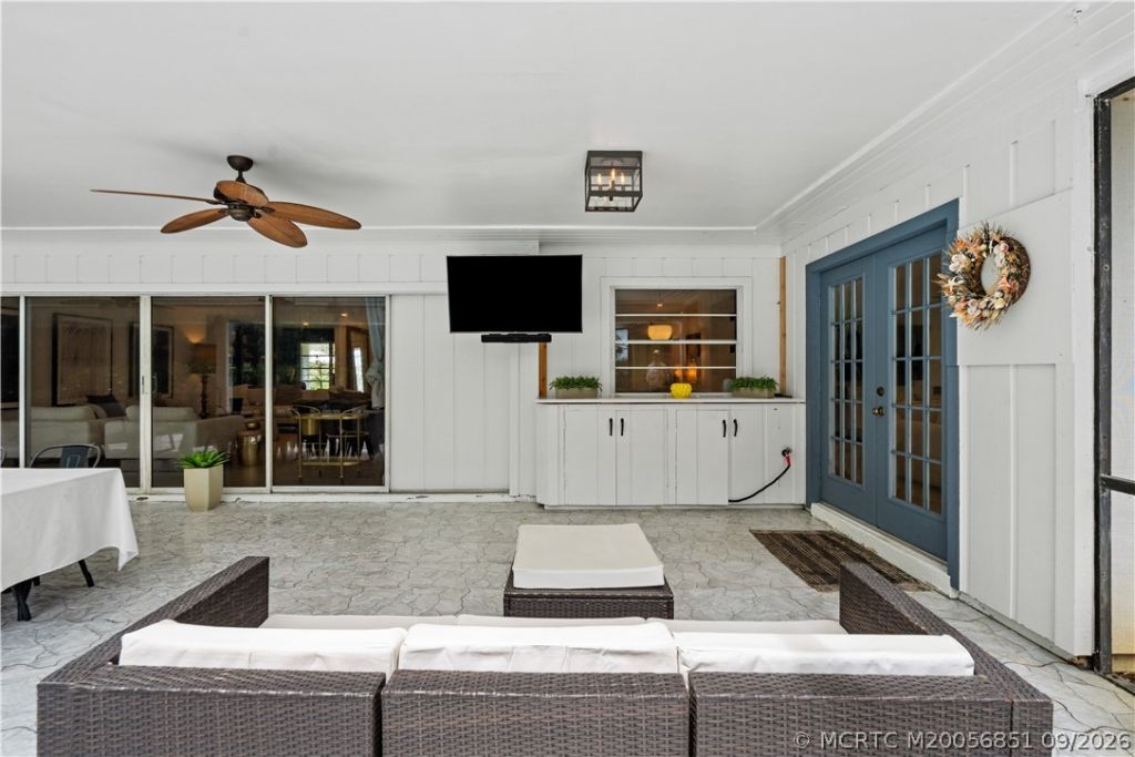 594 SW Thornhill Lane, Palm City, FL 34990 Photo