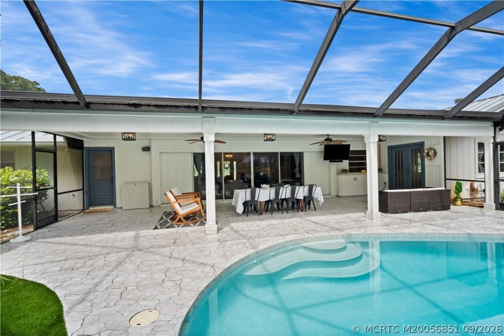 594 SW Thornhill Lane, Palm City, FL 34990 Photo