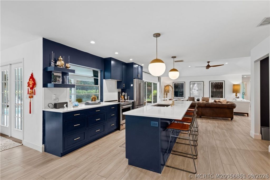 594 SW Thornhill Lane, Palm City, FL 34990 Photo