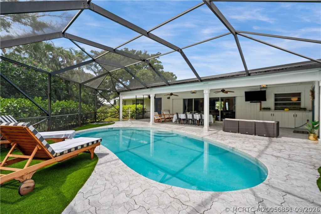 594 SW Thornhill Lane, Palm City, FL 34990 Photo