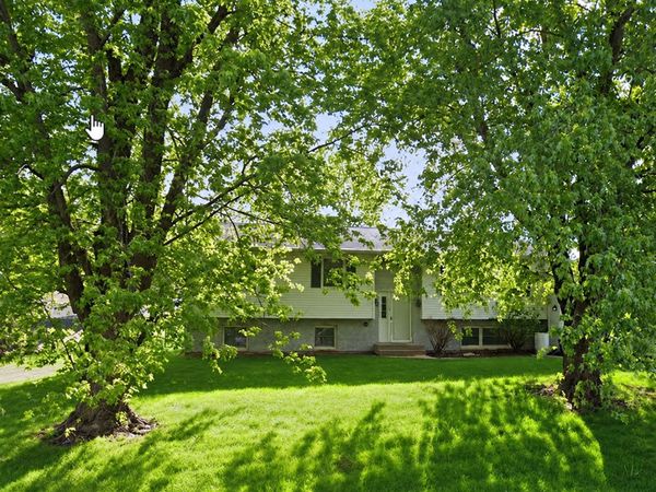 8546 Sunset Drive, Byron, IL 61010