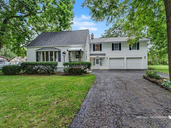 10583 W Woodland Avenue, Beach Park, IL 60087