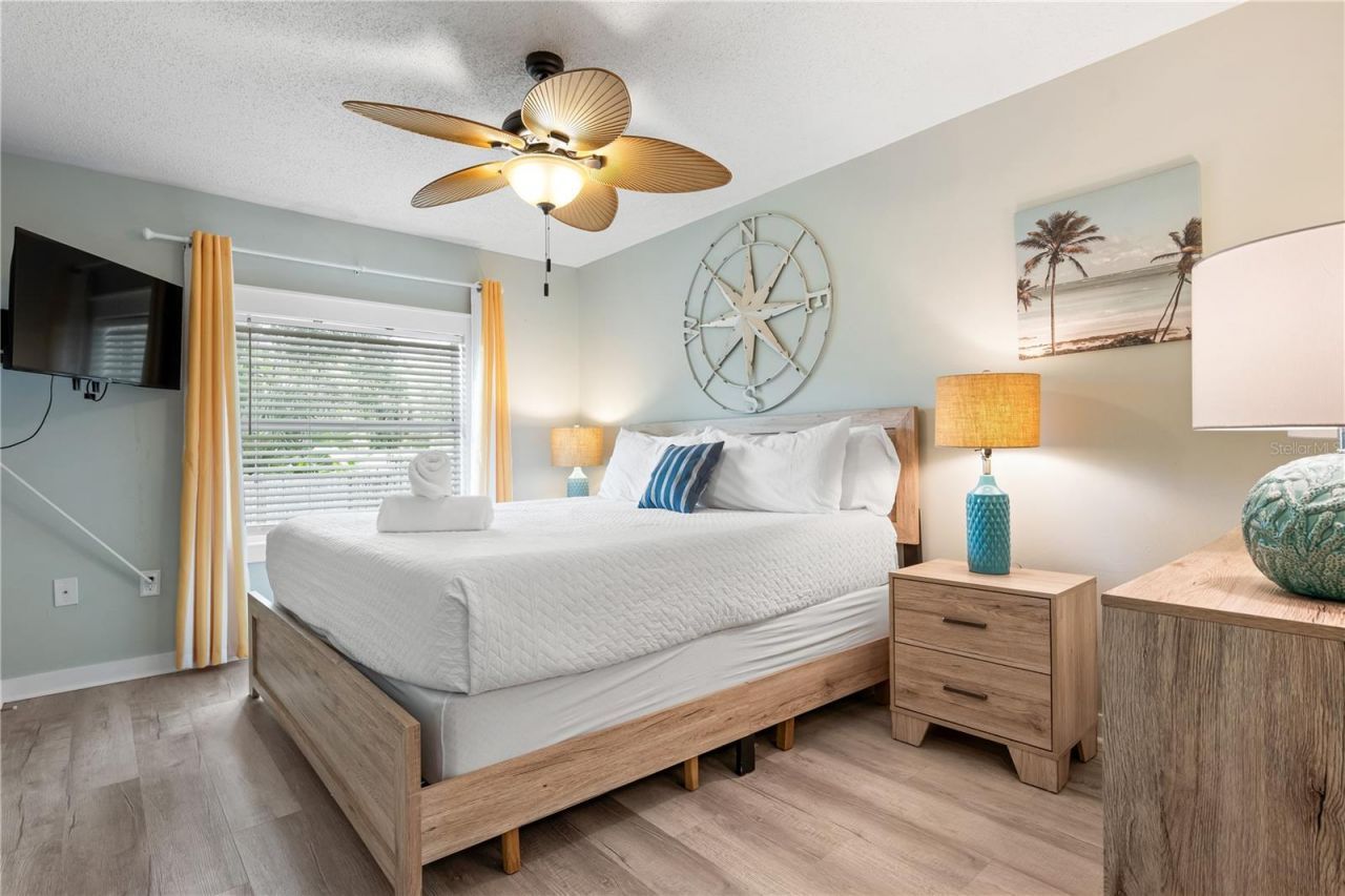 3476 Winton Avenue, Sarasota, FL 34234 Photo