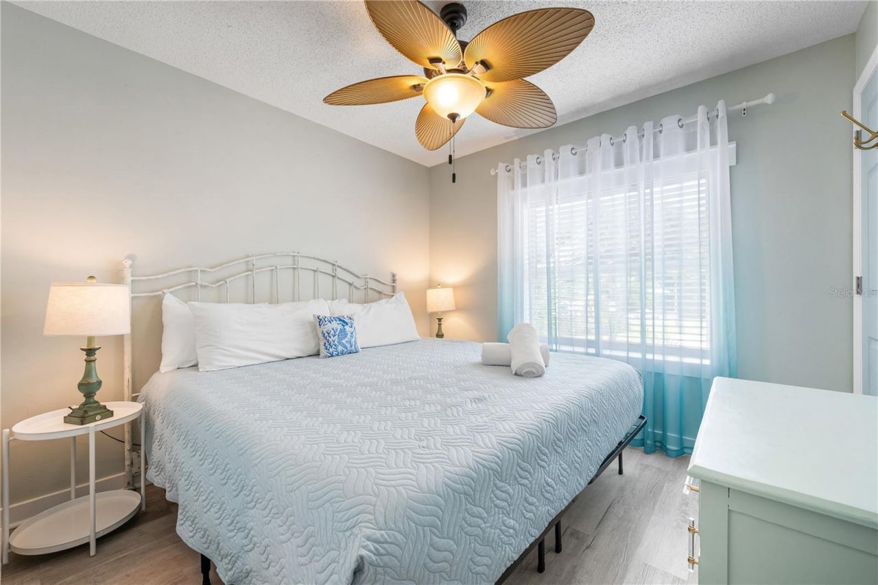 3476 Winton Avenue, Sarasota, FL 34234 Photo