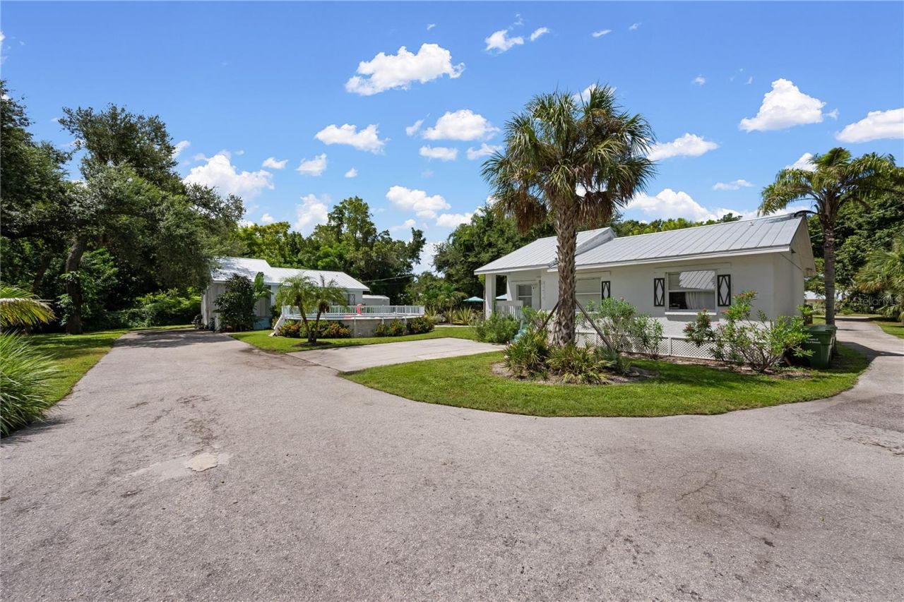 3476 Winton Avenue, Sarasota, FL 34234 Photo