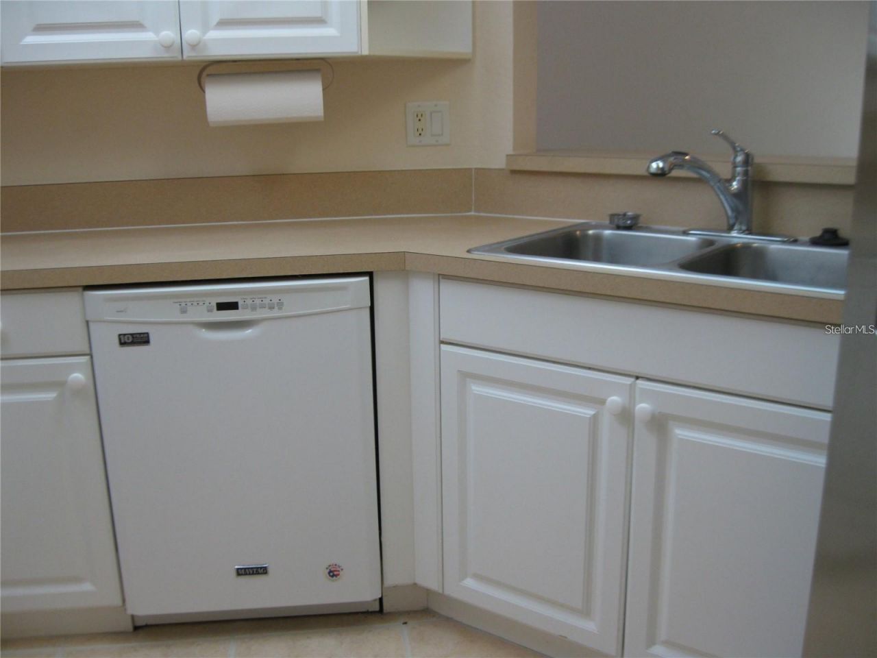 6405 Bay Cedar Lane, Unit 26, Bradenton, FL 34203 Photo