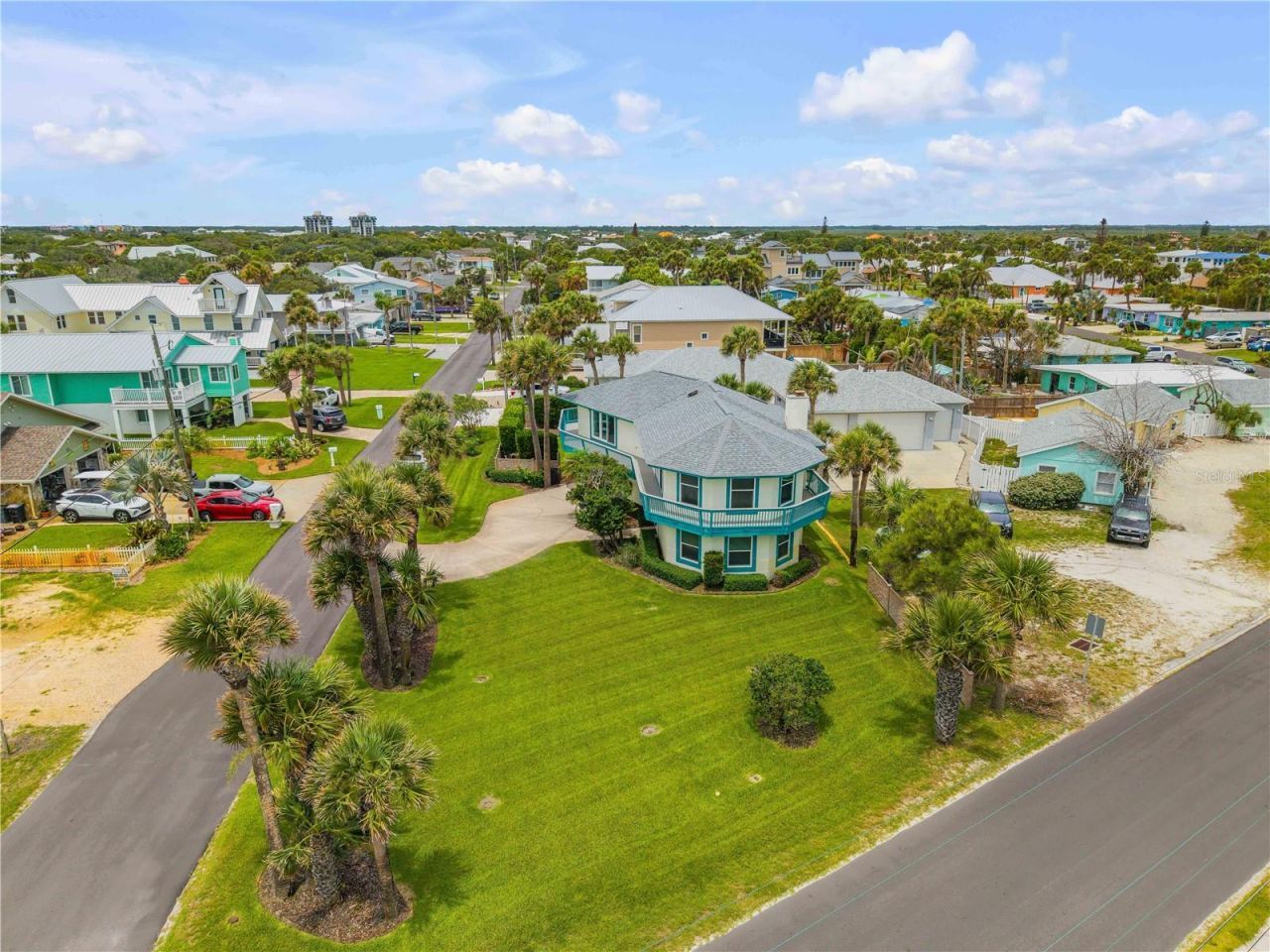 320 Due East Street, New Smyrna Beach, FL 32169 Photo