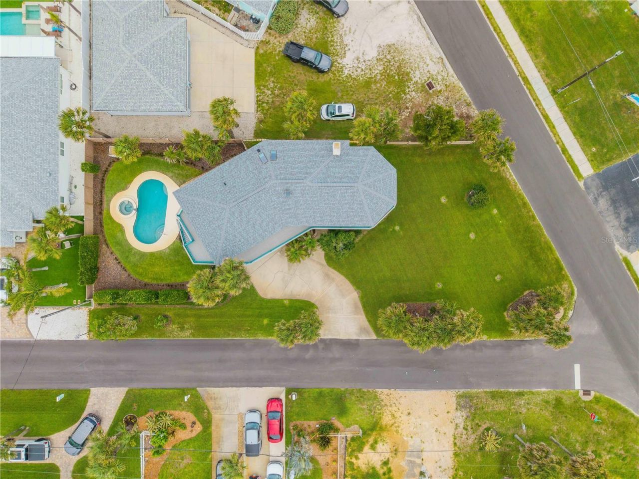 320 Due East Street, New Smyrna Beach, FL 32169 Photo