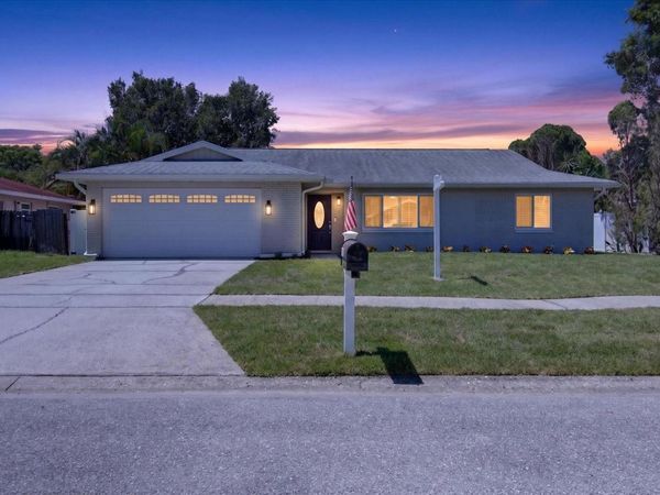 3350 HUNT CLUB DRIVE , CLEARWATER, FL 33761