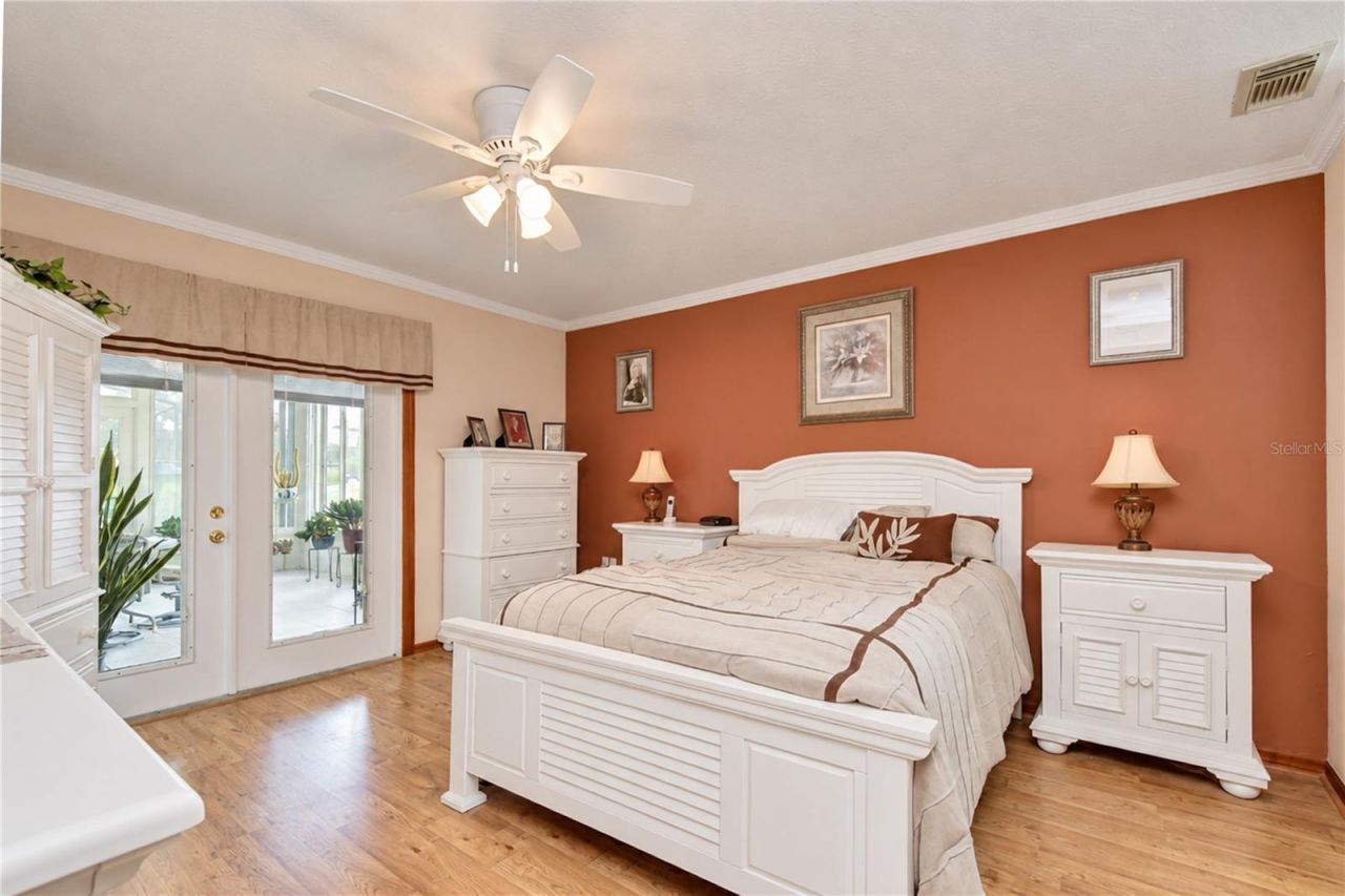 659 Timber Pond Drive, Brandon, FL 33510 Photo