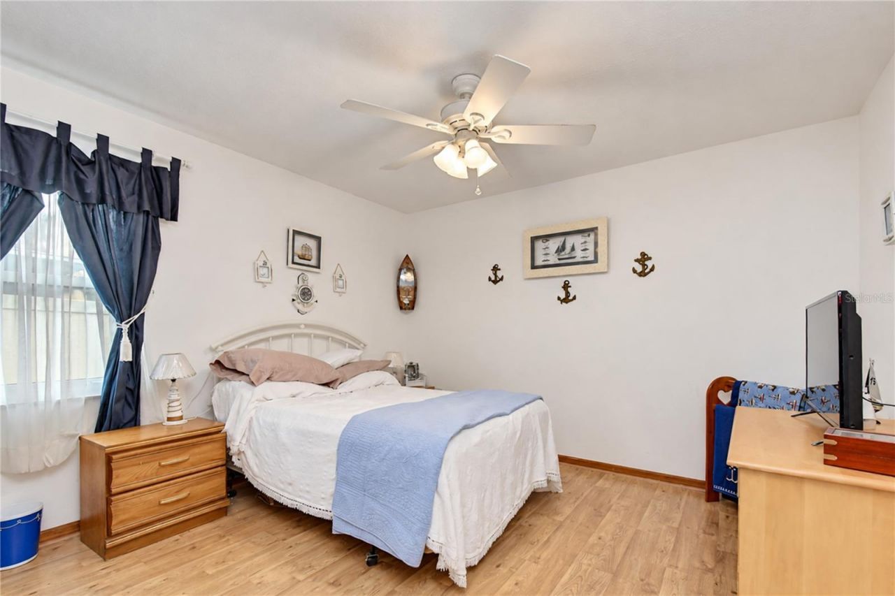 659 Timber Pond Drive, Brandon, FL 33510 Photo