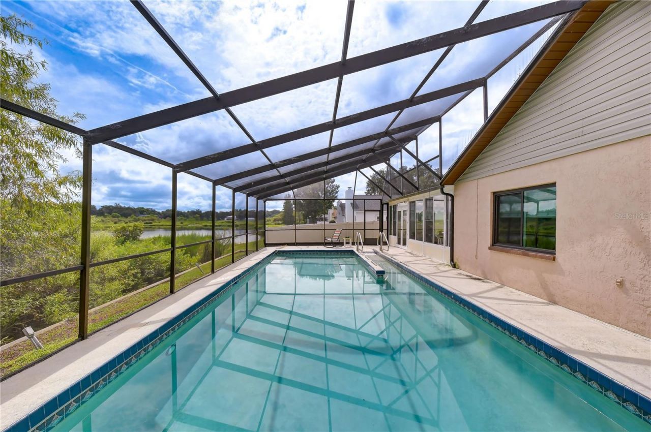 659 Timber Pond Drive, Brandon, FL 33510 Photo