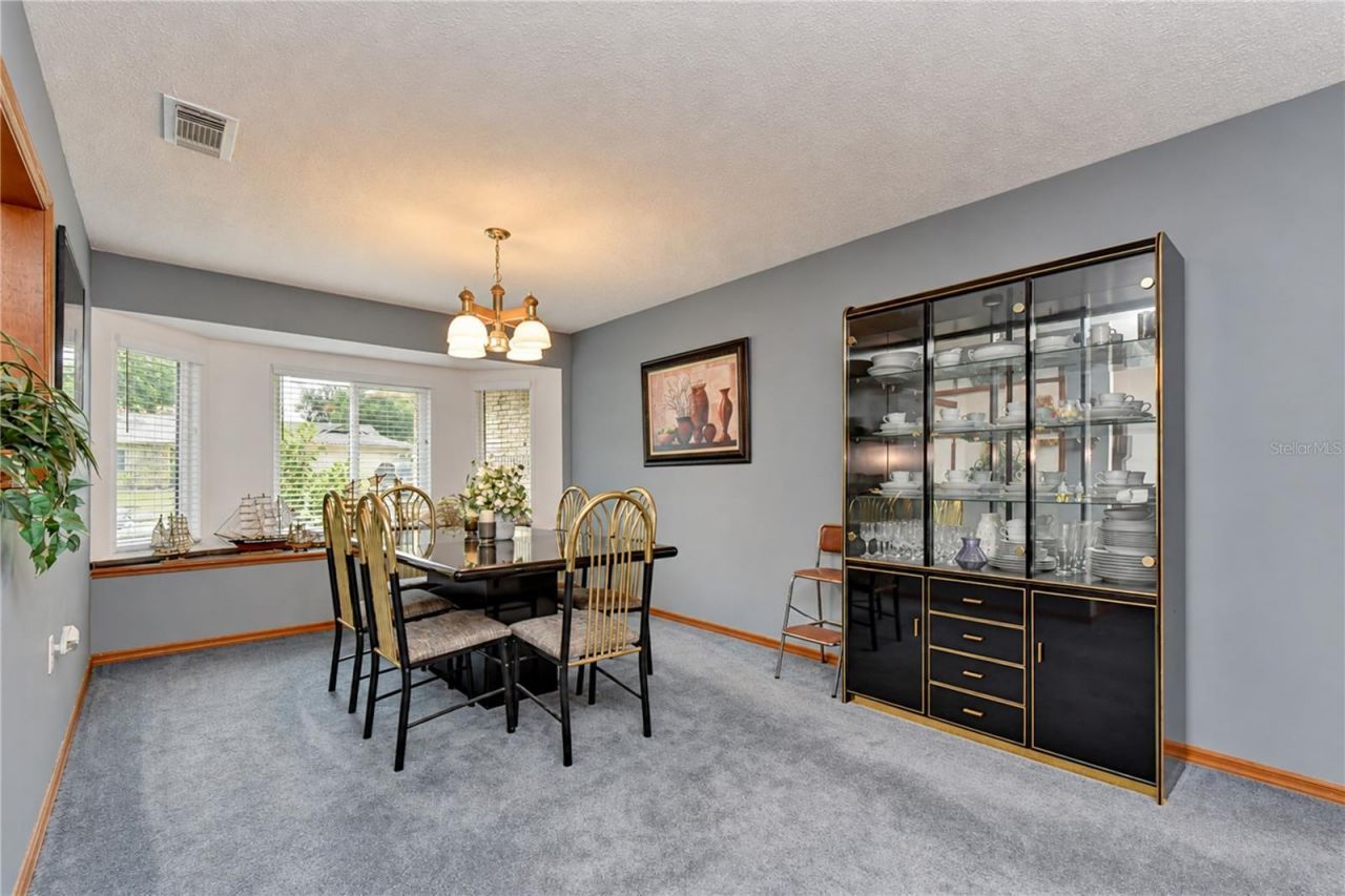 659 Timber Pond Drive, Brandon, FL 33510 Photo