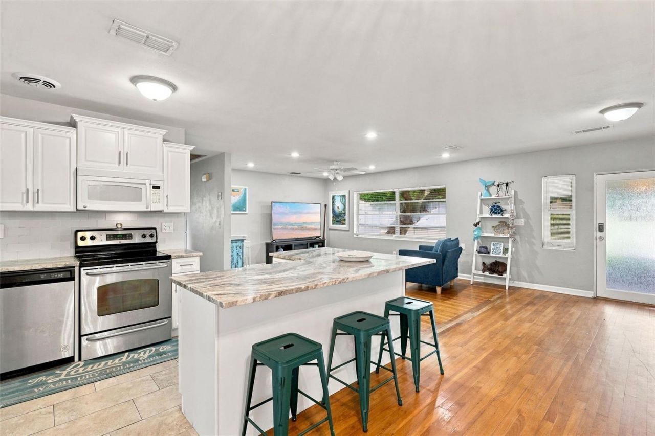 65 Community Drive, Debary, FL 32713 Photo