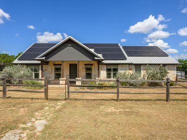 3501 Pursley Road, Dripping Springs, TX 78620