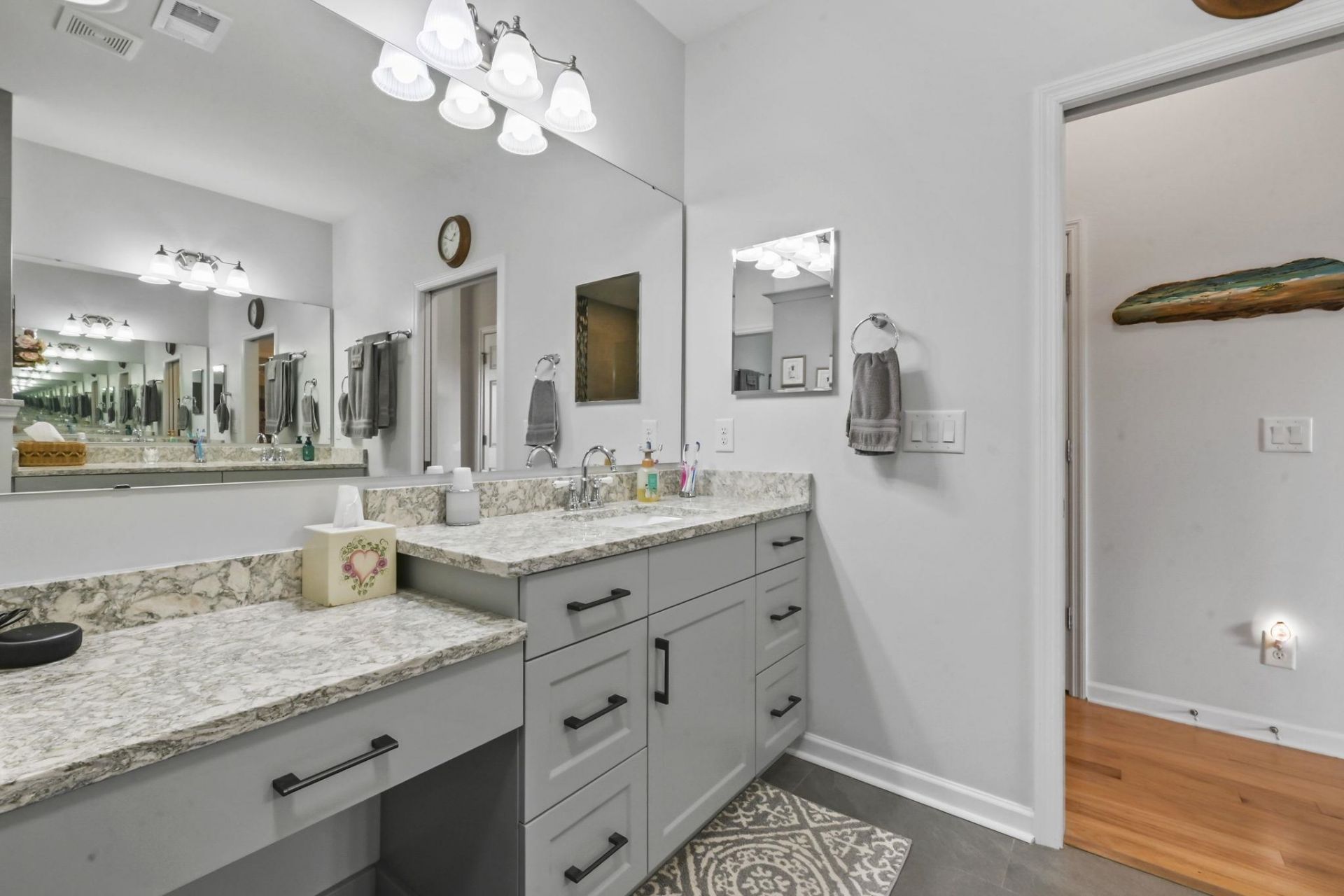 620 Grand Cypress Way Photo 17