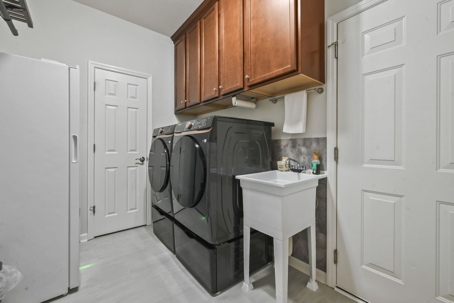 620 Grand Cypress Way Photo 25