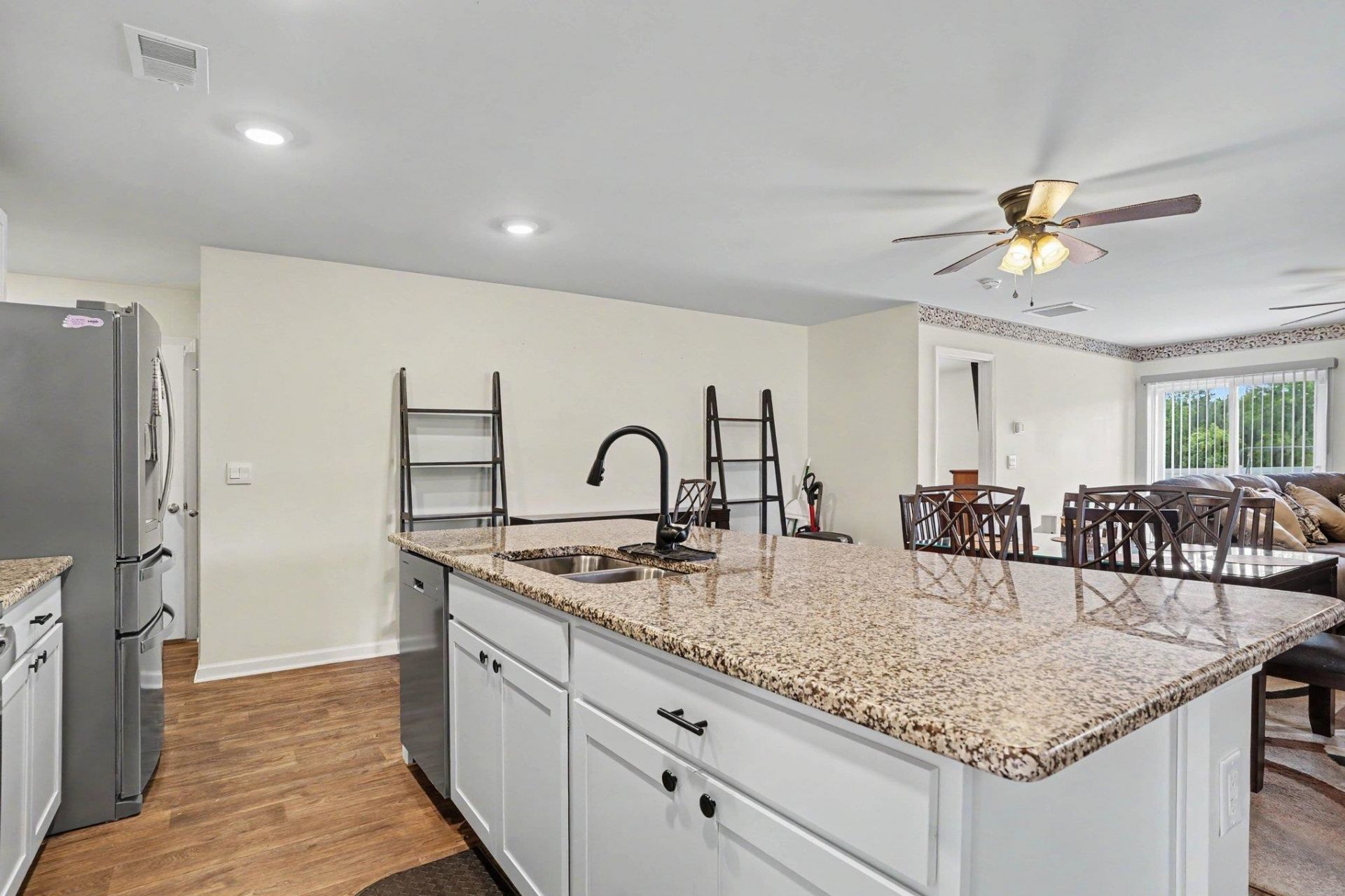 758 Woodland Farms Circle Photo 5